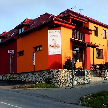 Penzion U Mikulincu Микулов Экстерьер фото