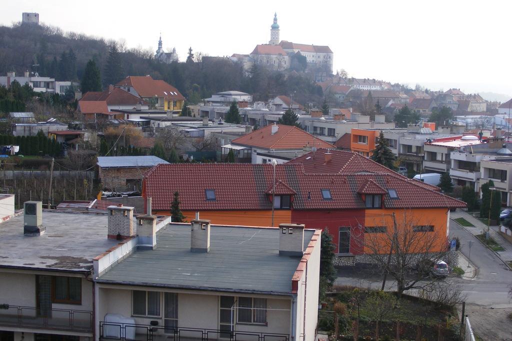 Penzion U Mikulincu Микулов Экстерьер фото